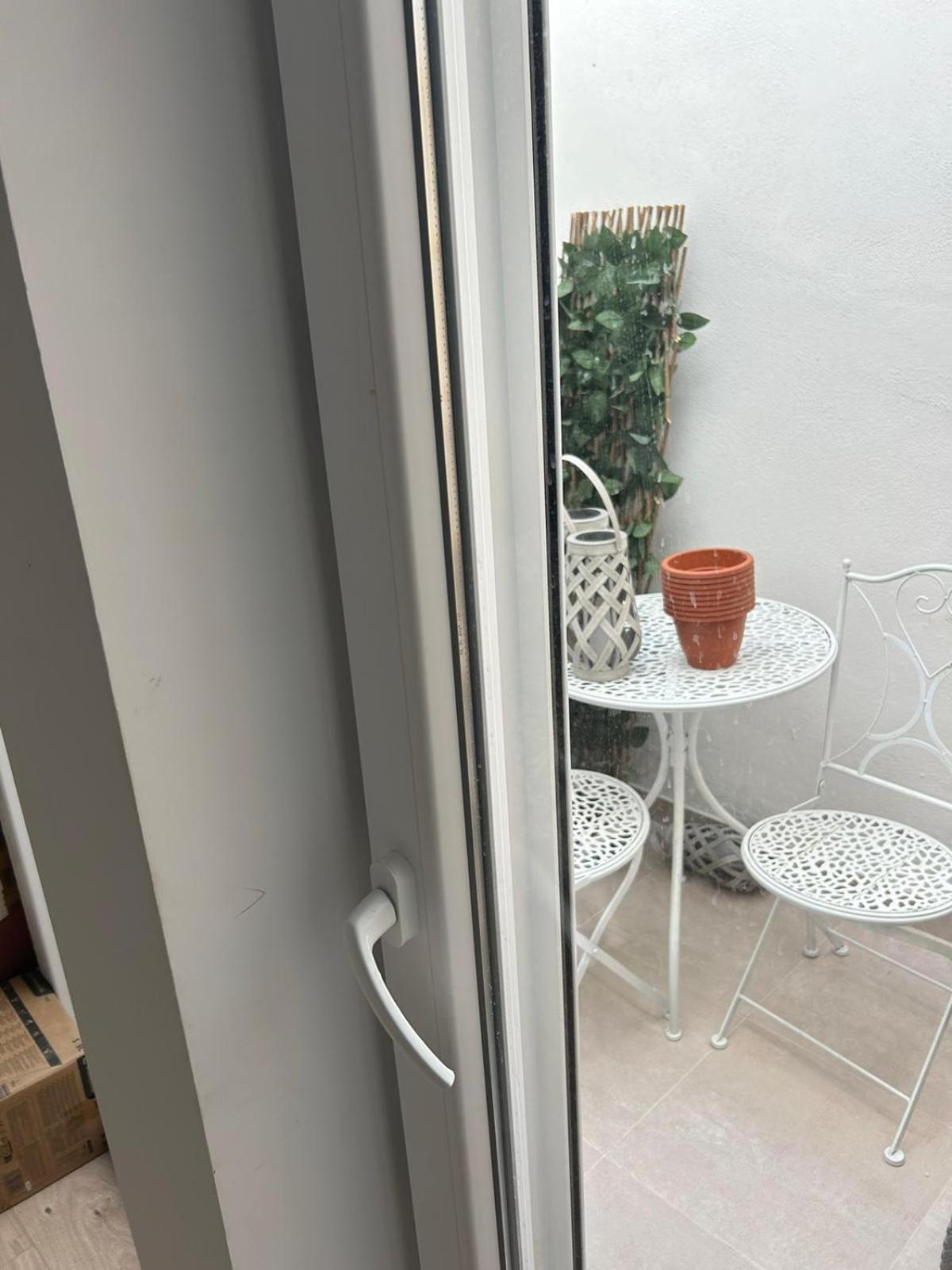 מאלגה La Maison Del Mar Guest House מראה חיצוני תמונה