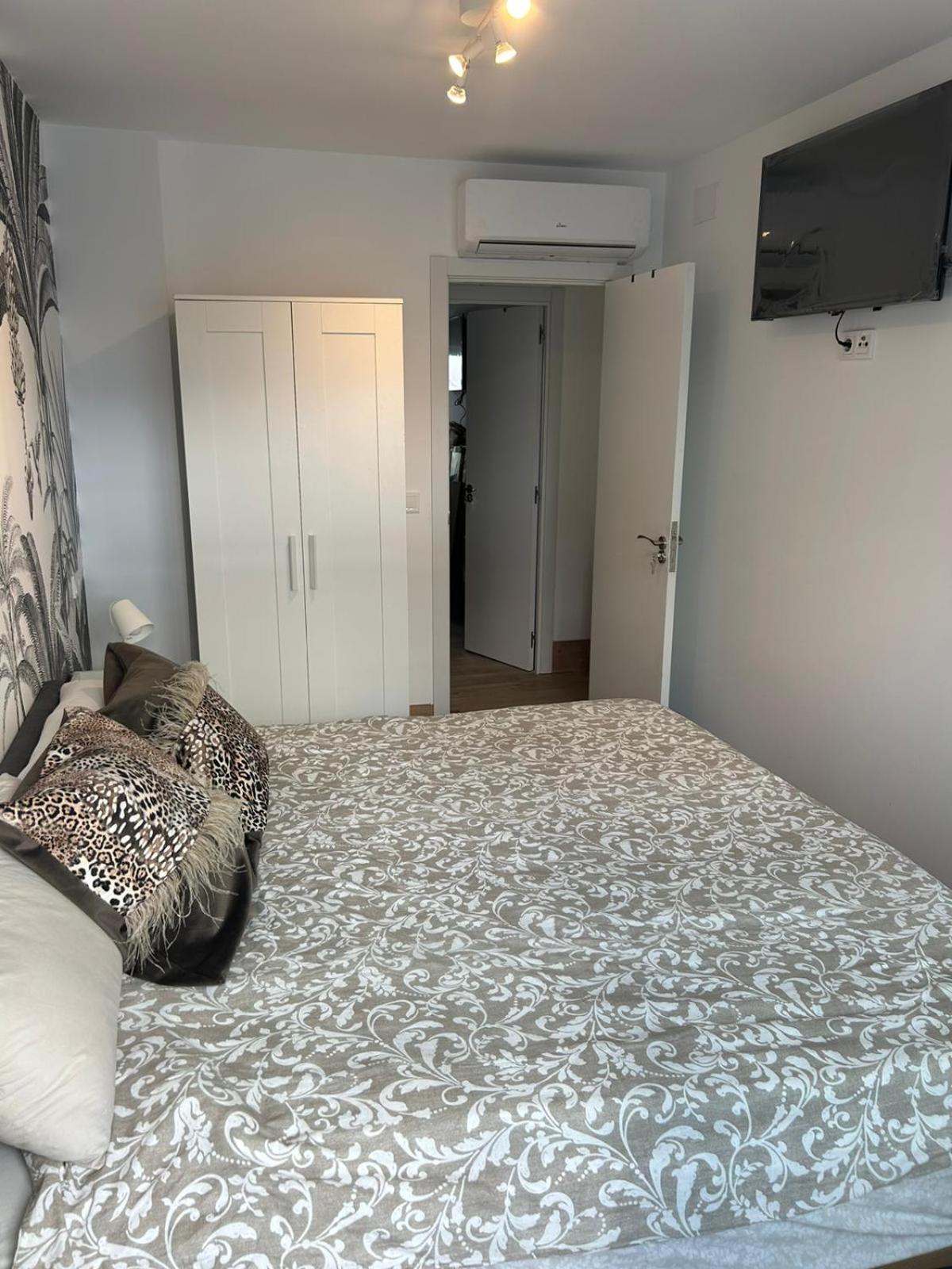 מאלגה La Maison Del Mar Guest House מראה חיצוני תמונה