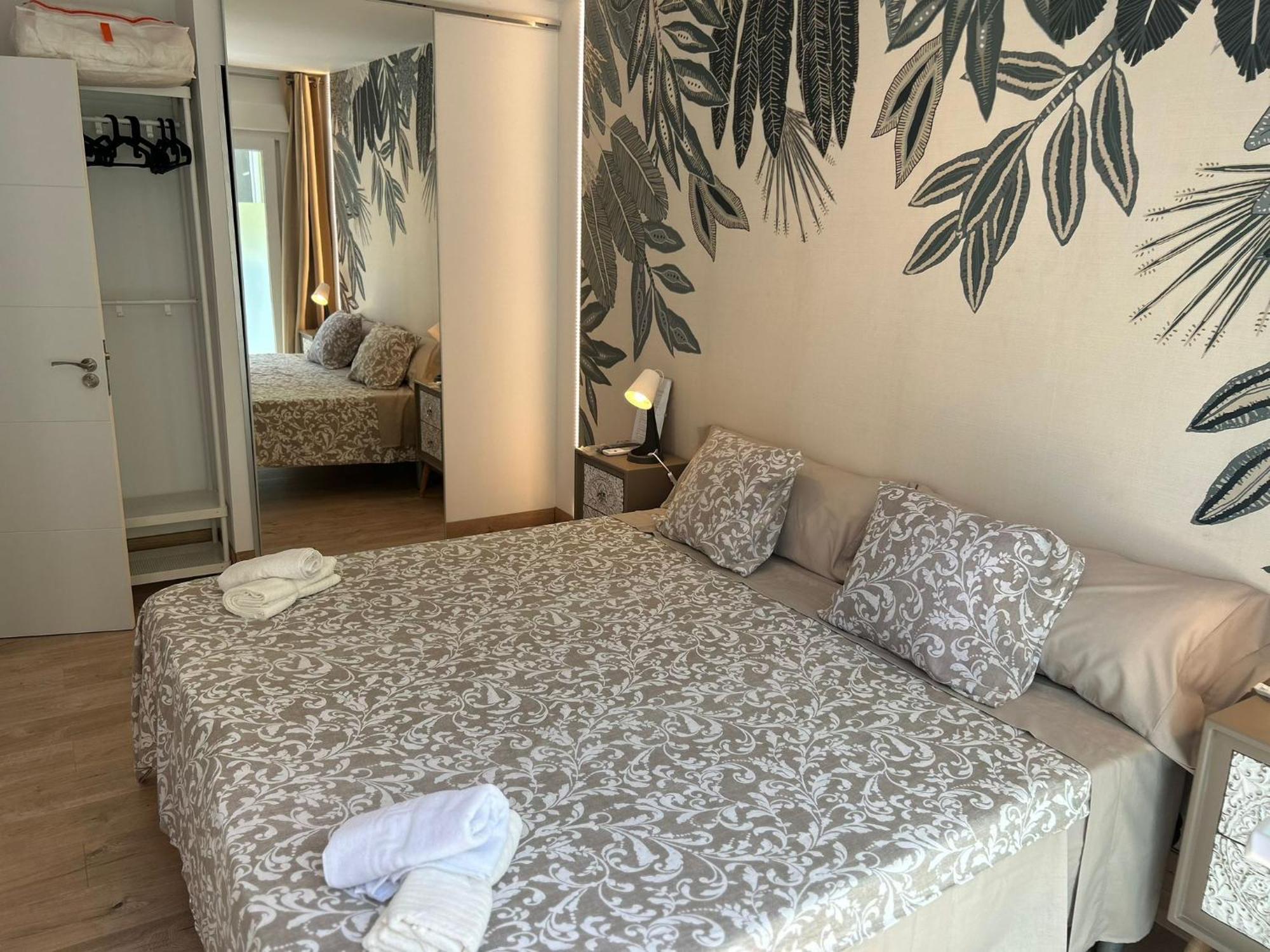 מאלגה La Maison Del Mar Guest House מראה חיצוני תמונה